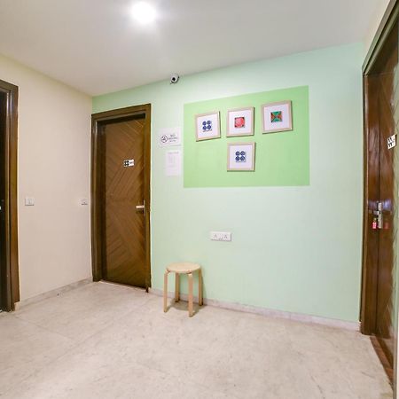 Hotel O Carol Garden Delhi  Exterior photo
